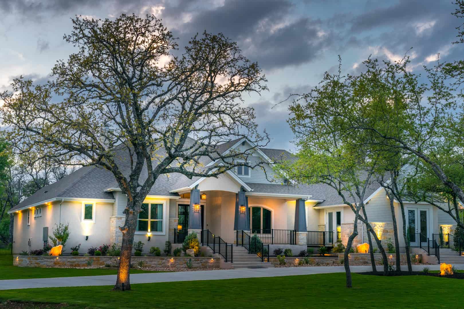 Custom Home Builders in TX Grand Endeavor Homes Grand